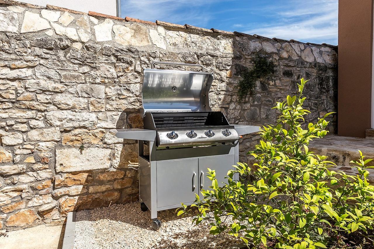 Villa Valtrazza Tar-Vabriga Exteriér fotografie