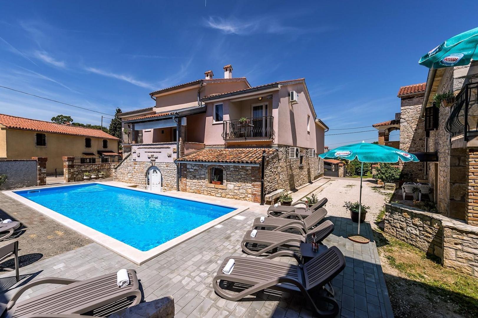 Villa Valtrazza Tar-Vabriga Exteriér fotografie