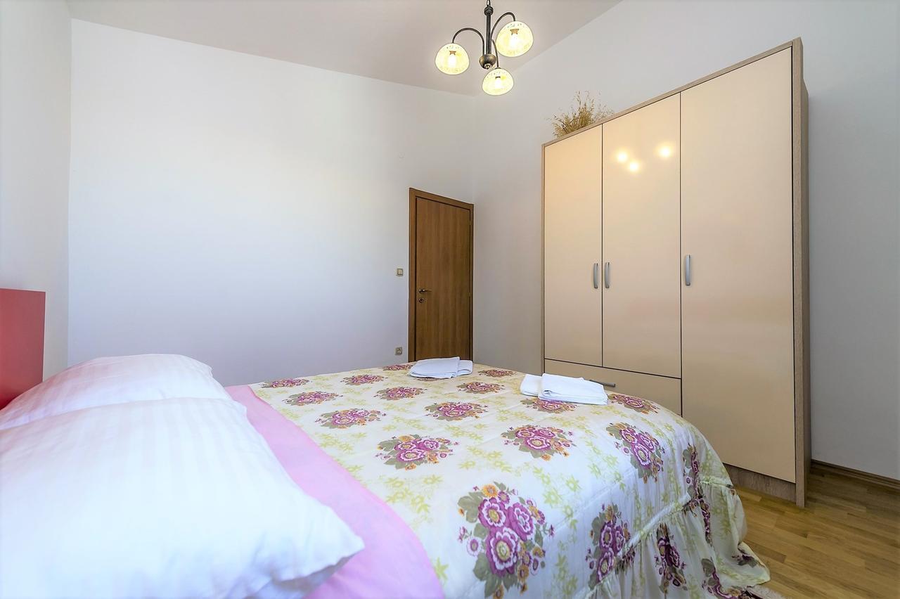 Villa Valtrazza Tar-Vabriga Exteriér fotografie