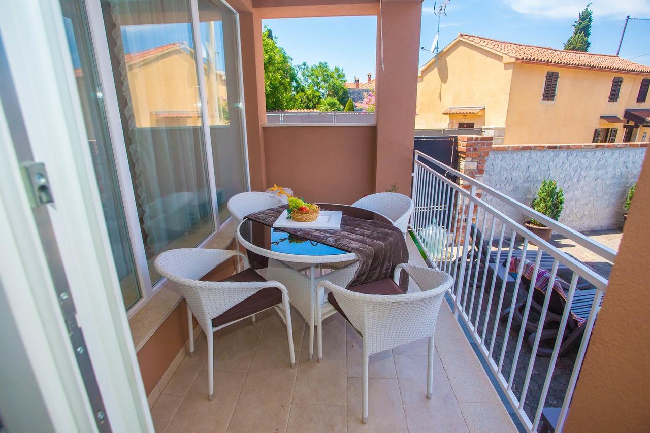 Villa Valtrazza Tar-Vabriga Exteriér fotografie