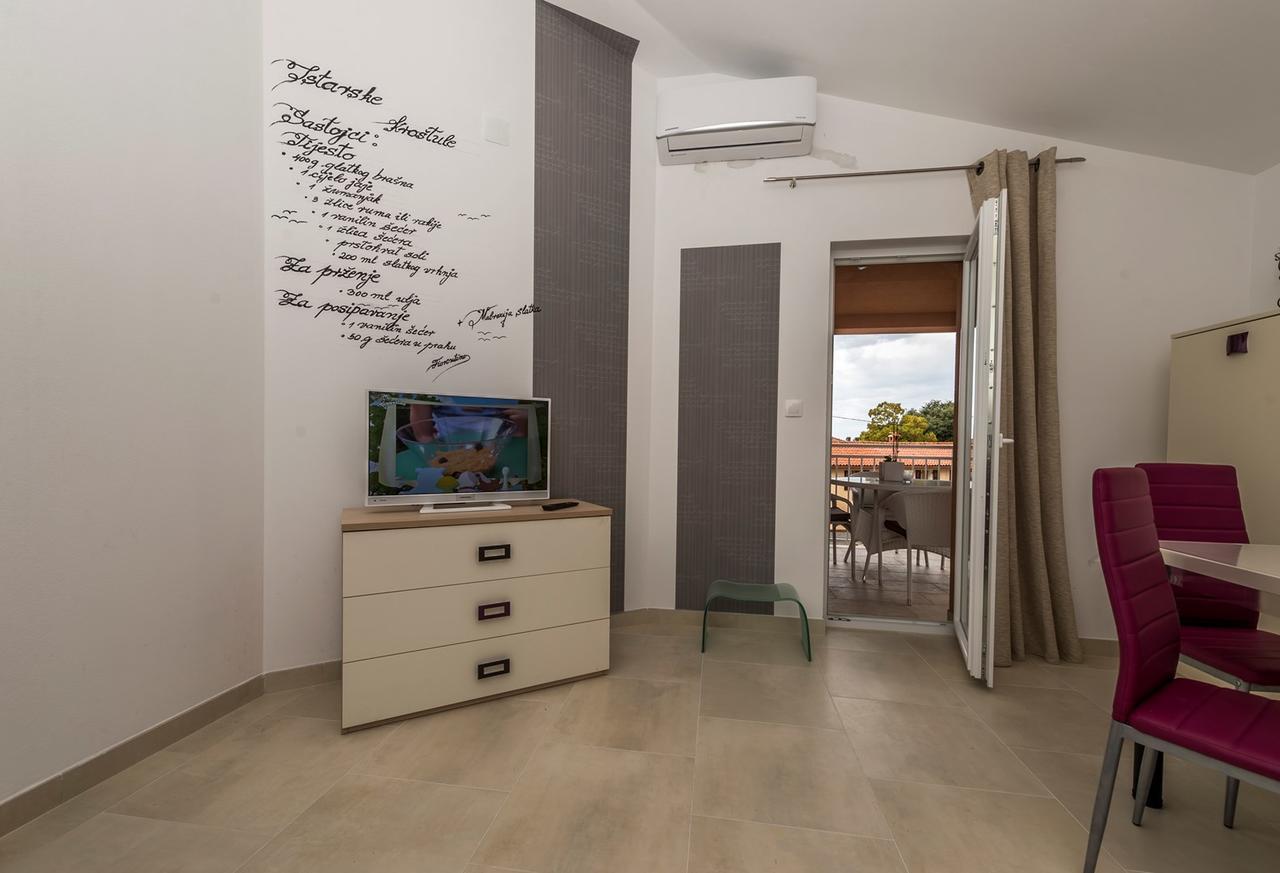 Villa Valtrazza Tar-Vabriga Exteriér fotografie